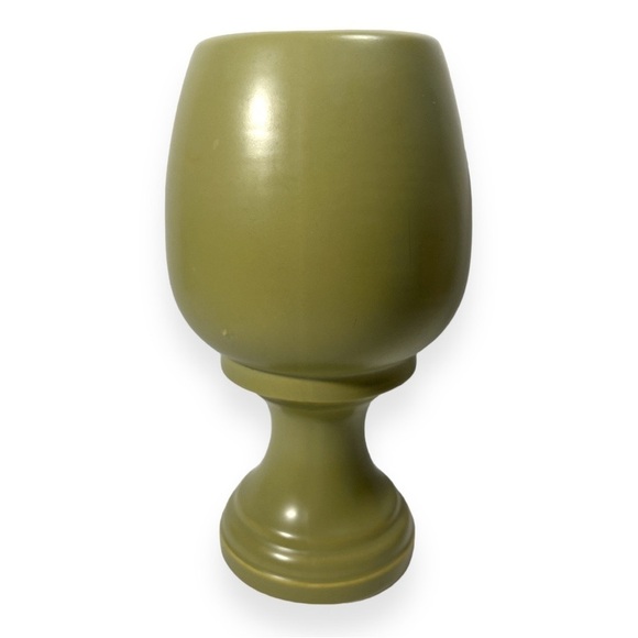 Vintage McCoy Pedestal Vase Matte Olive Green USA #482 MCM 8.5” H Home Decor - Picture 2 of 4